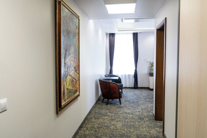 Room 19 of 79