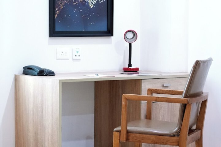 Room 20 of 32