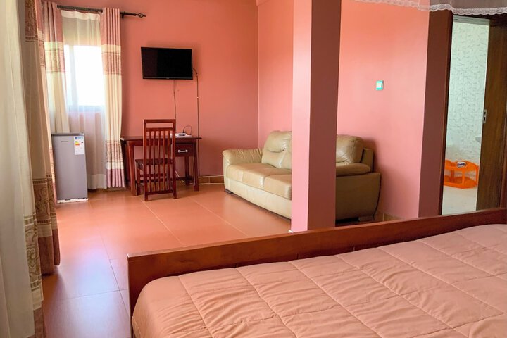 Room 35 of 226