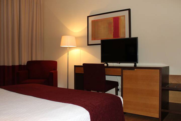 Room 7 of 51