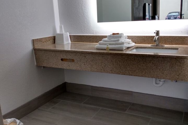 2 Double Beds (5 of 11)