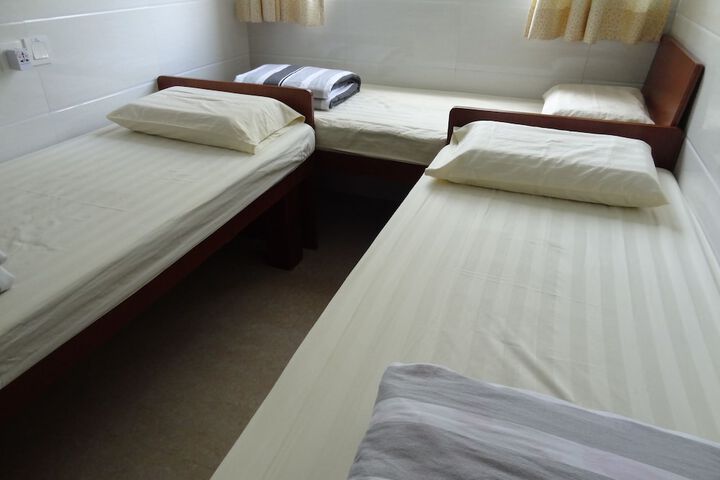 Room 7 of 50