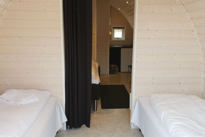 Room 3 of 45