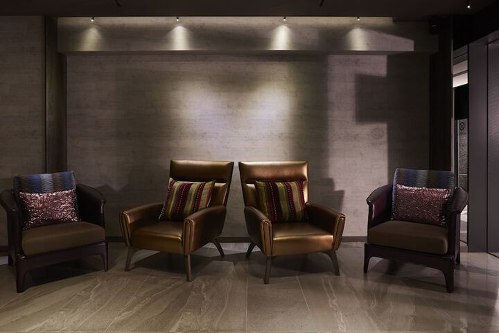 Hotel Lobby