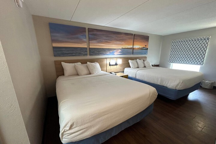 Room 20 of 36