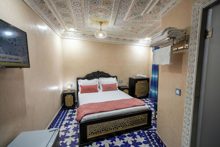 Room 14 of 20