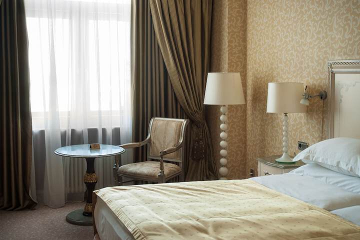 Room 129 of 339