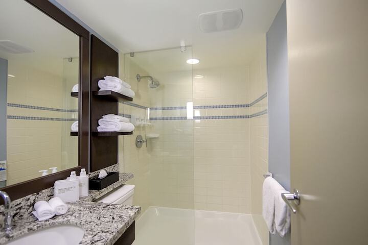 Bathroom shower