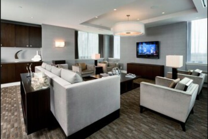 Business Center 31 of 246