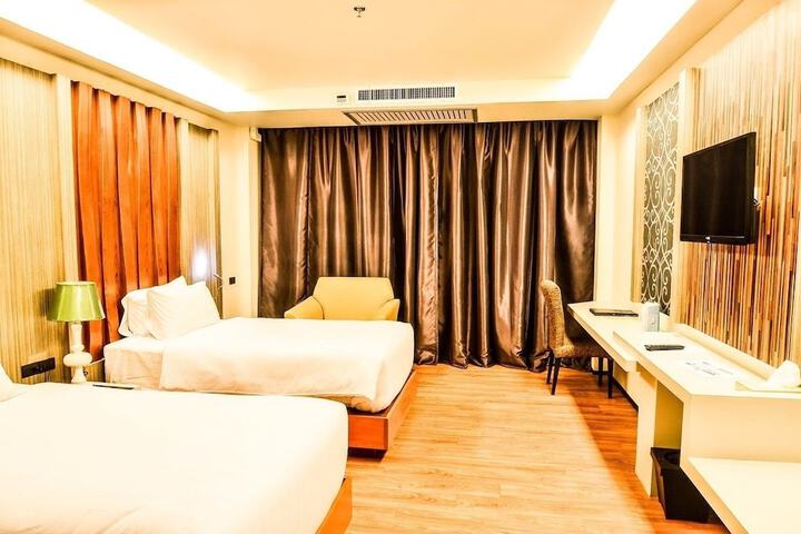 Room 21 of 60