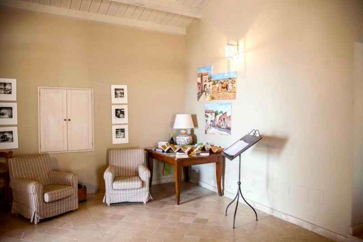 Hotel Interior 3 of 32