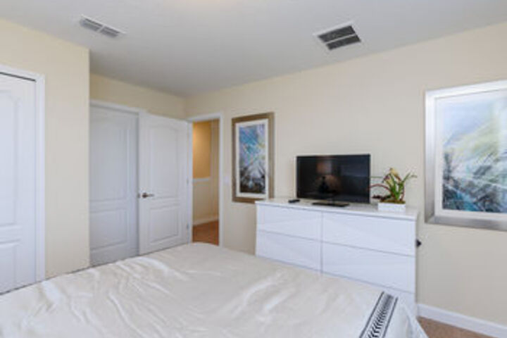 Room 286 of 687