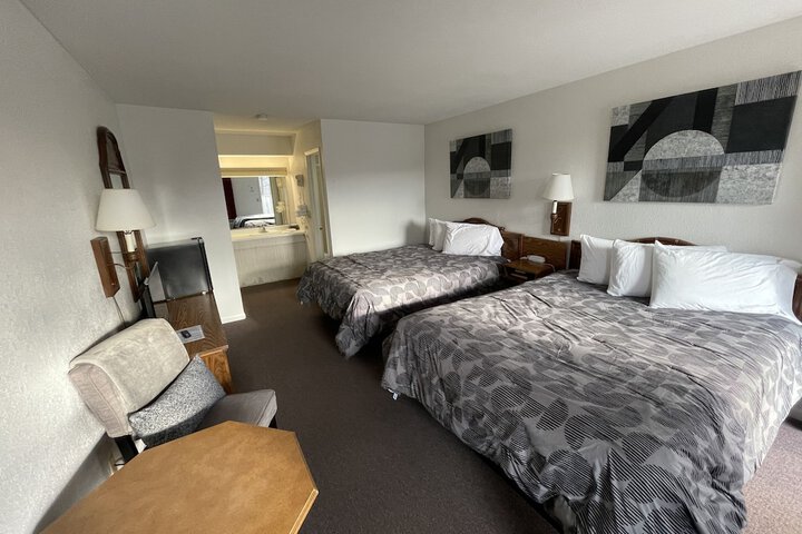 Room 30 of 69