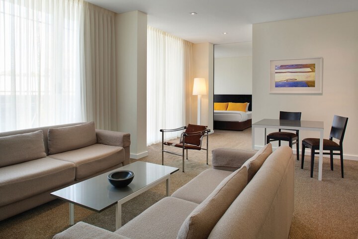 Room 5 of 58
