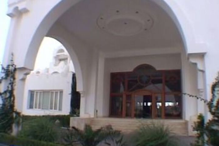 Hotel 18 of 54