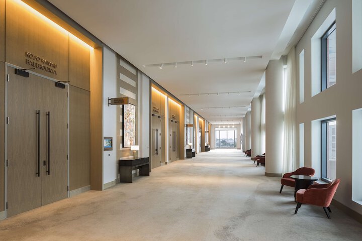 Meeting facility