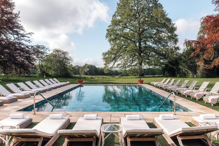 Pool 69 of 151