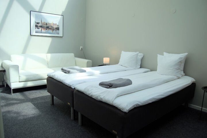 Room 38 of 128