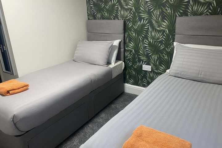Room 17 of 23
