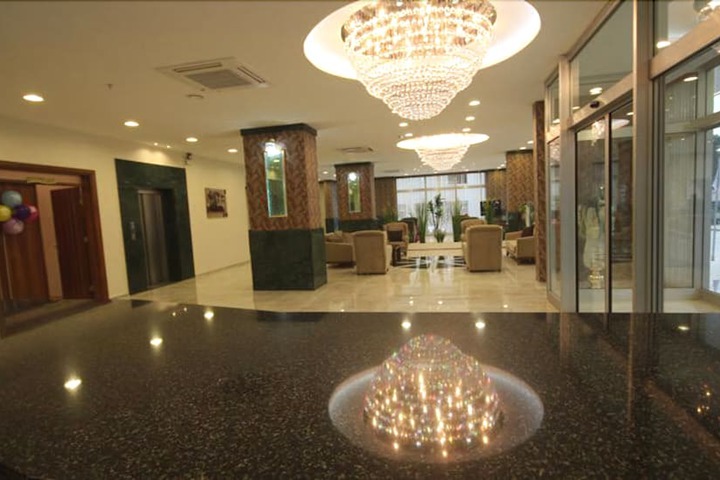 Guest Lobby