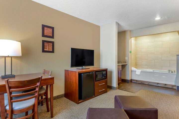 Room 16 of 47