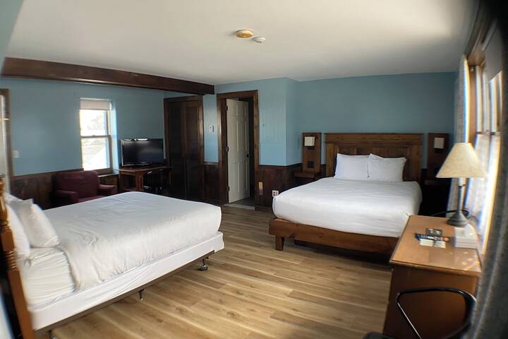 1 Queen Bed (64 of 80)