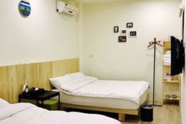 Room 31 of 39