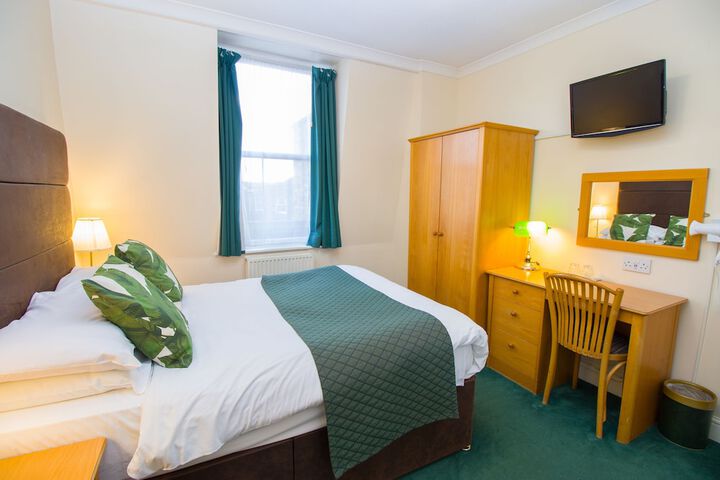 Room 47 of 78