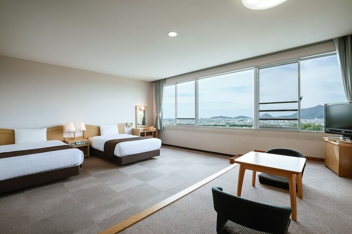Room 15 of 92