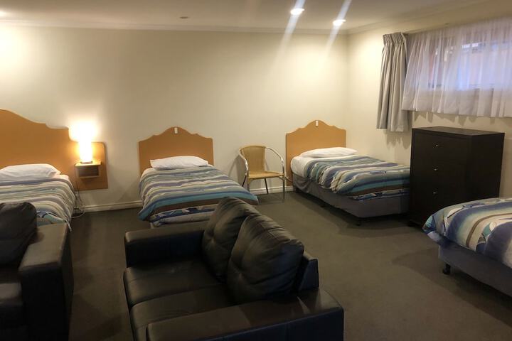 Room 13 of 45
