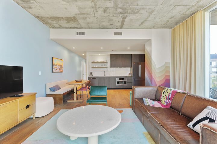 Room 476 of 860