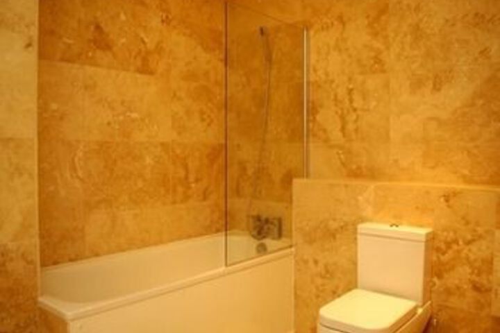Room 2 of 29