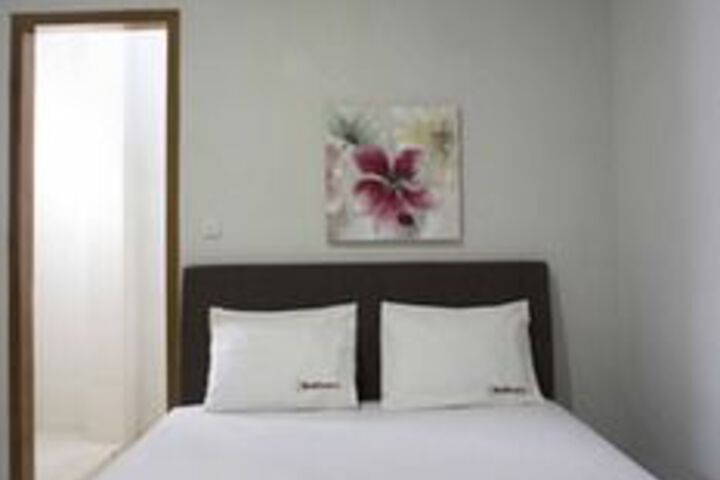 Room 10 of 23