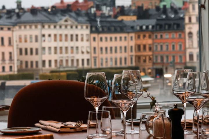 Dining 139 of 167