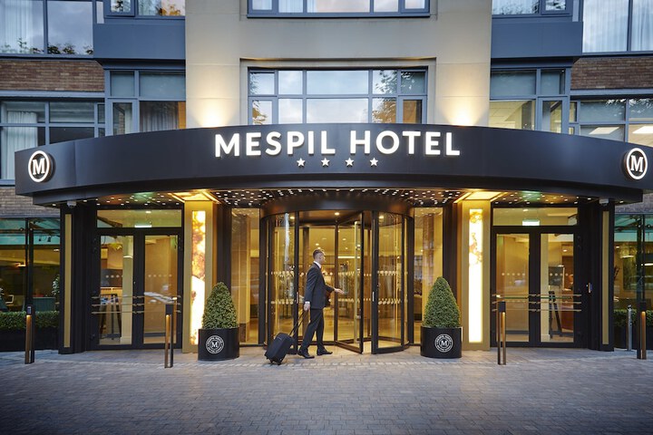 Hotel 67 of 91