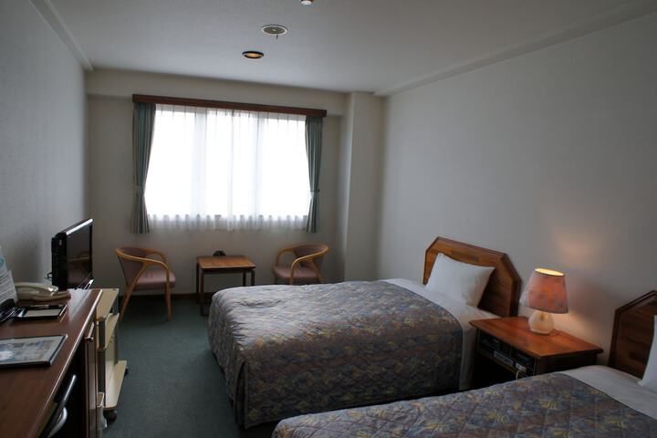 Room 7 of 45