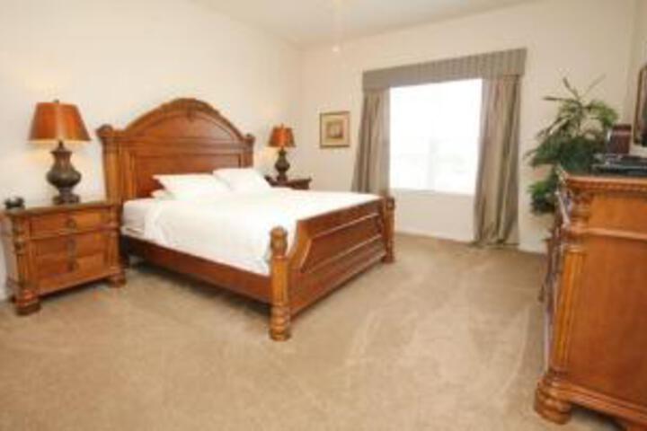 Room 10 of 10