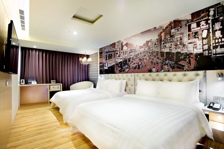 Room 44 of 87
