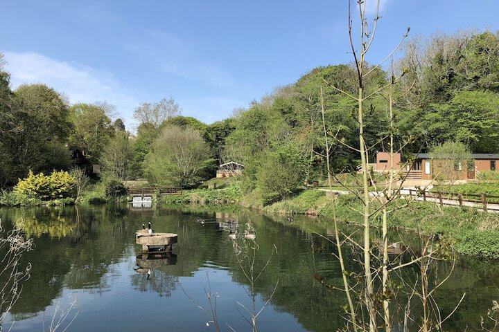 Herons Lake Retreat in Mold