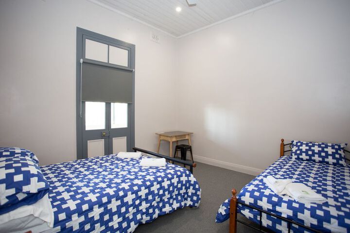 Room 8 of 35