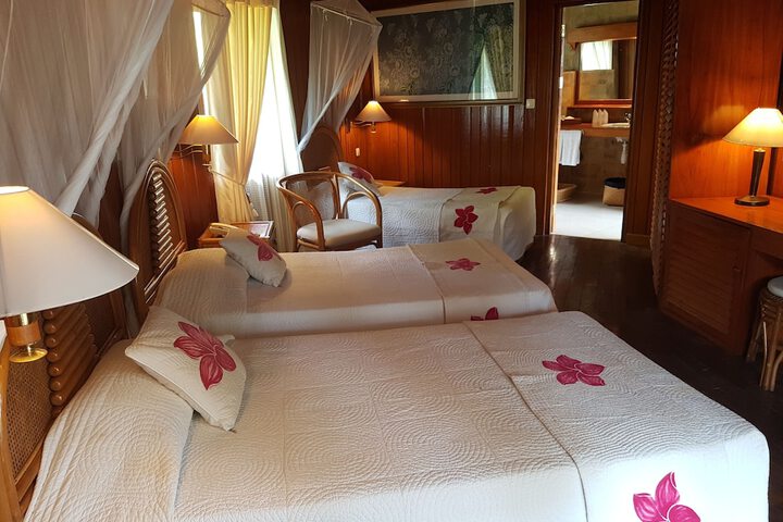 Room 6 of 84