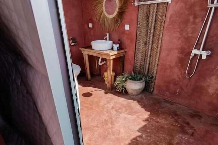 Room 5 of 20