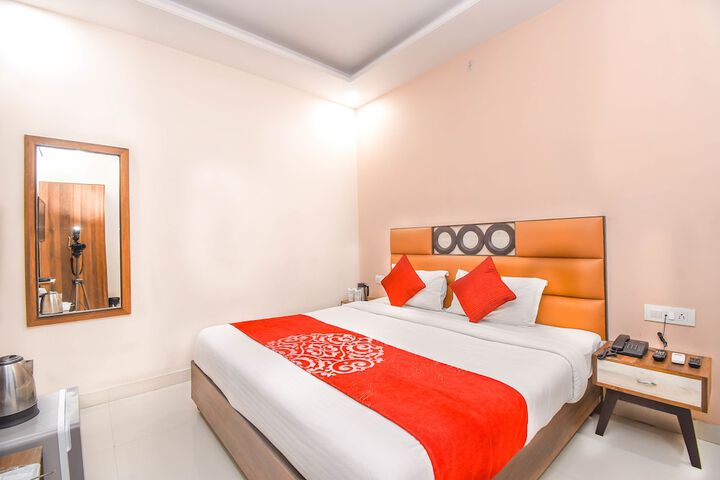 Room 6 of 29