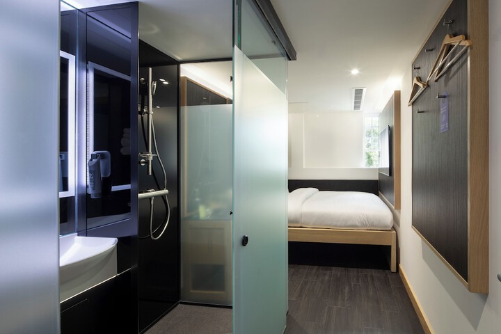 Room 20 of 43