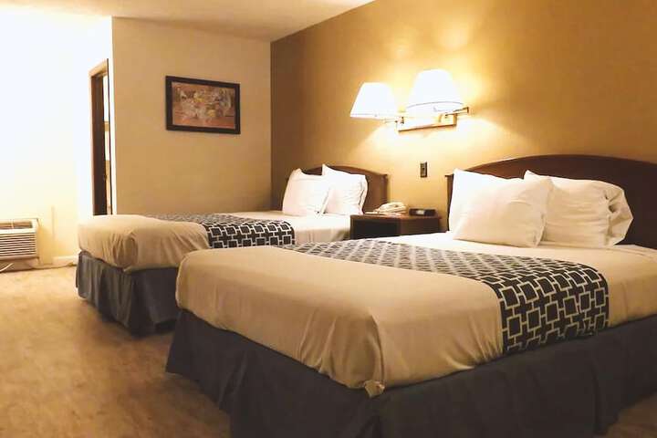 Room 18 of 35