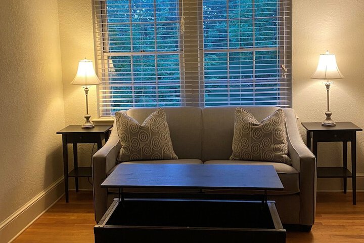 Room 25 of 52