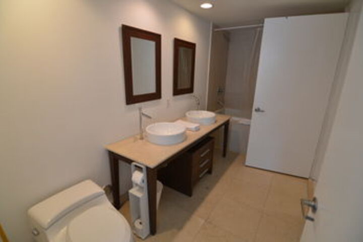 Room 55 of 133