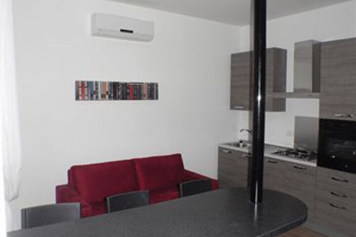 Room 50 of 59