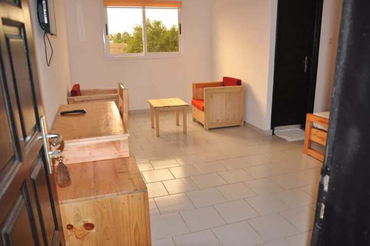 Room 6 of 48