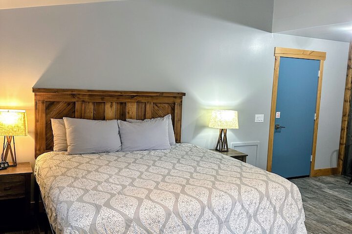 Room 15 of 50